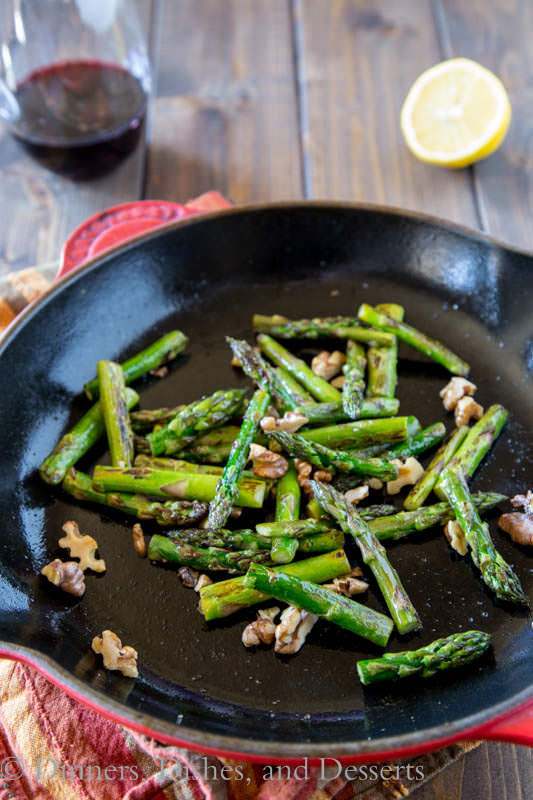 Pan-Charred-Asparagus-with-Lemon-and-Walnuts
